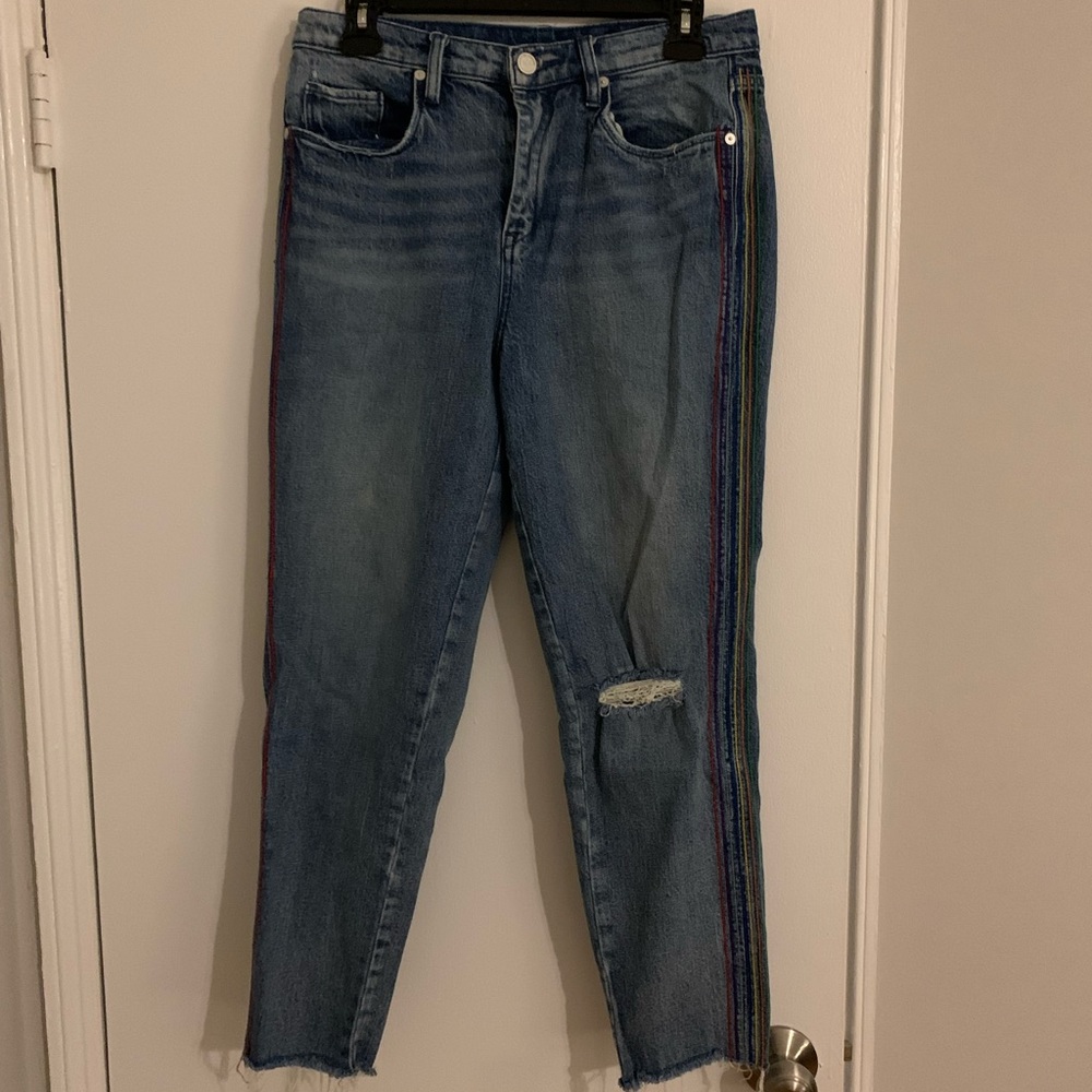 Blanknyc Jean With Distressed Knee And Colored Stitch… - Gem